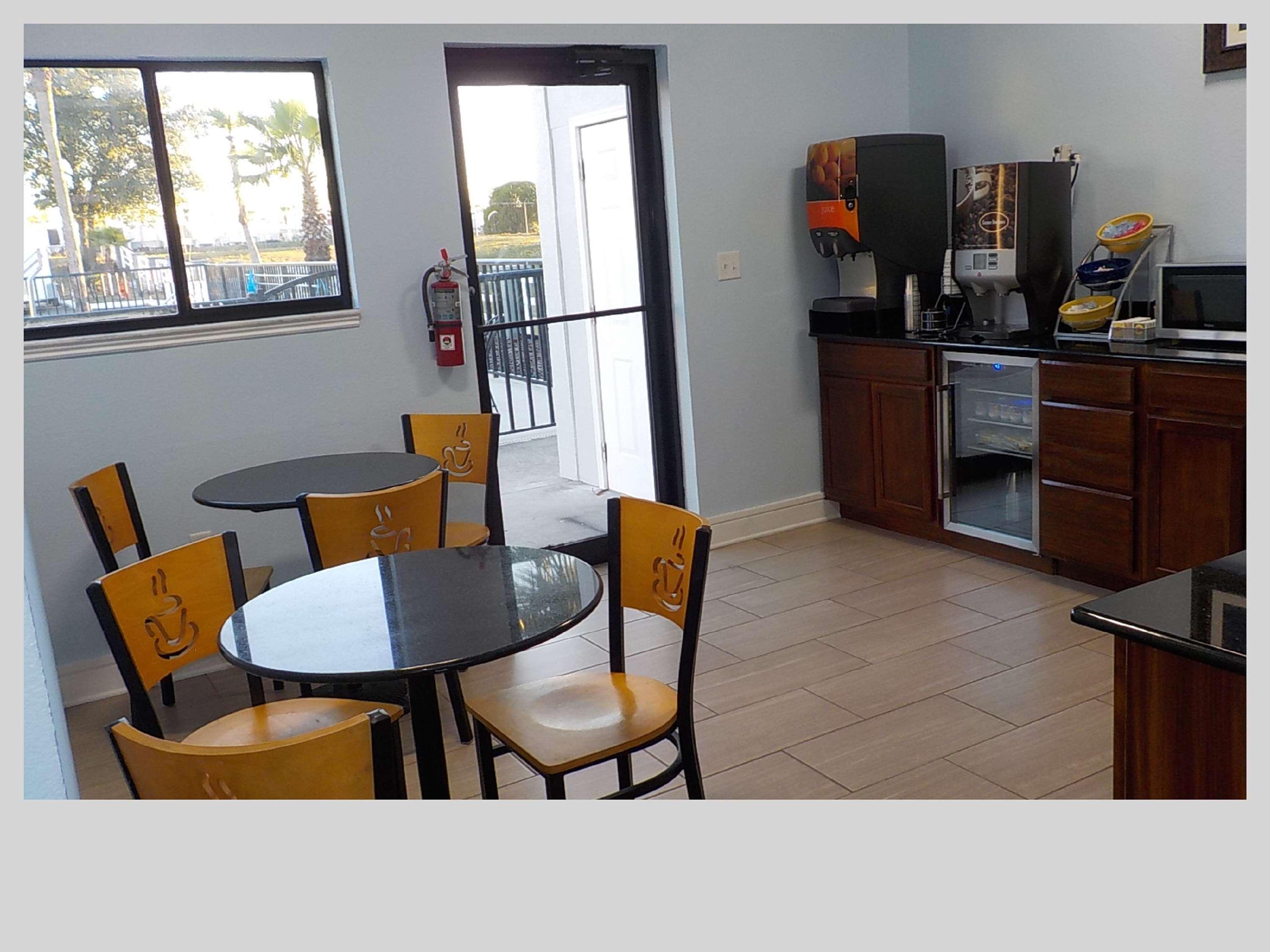 Best Western Bazarell Inn Montemorelos Buitenkant foto