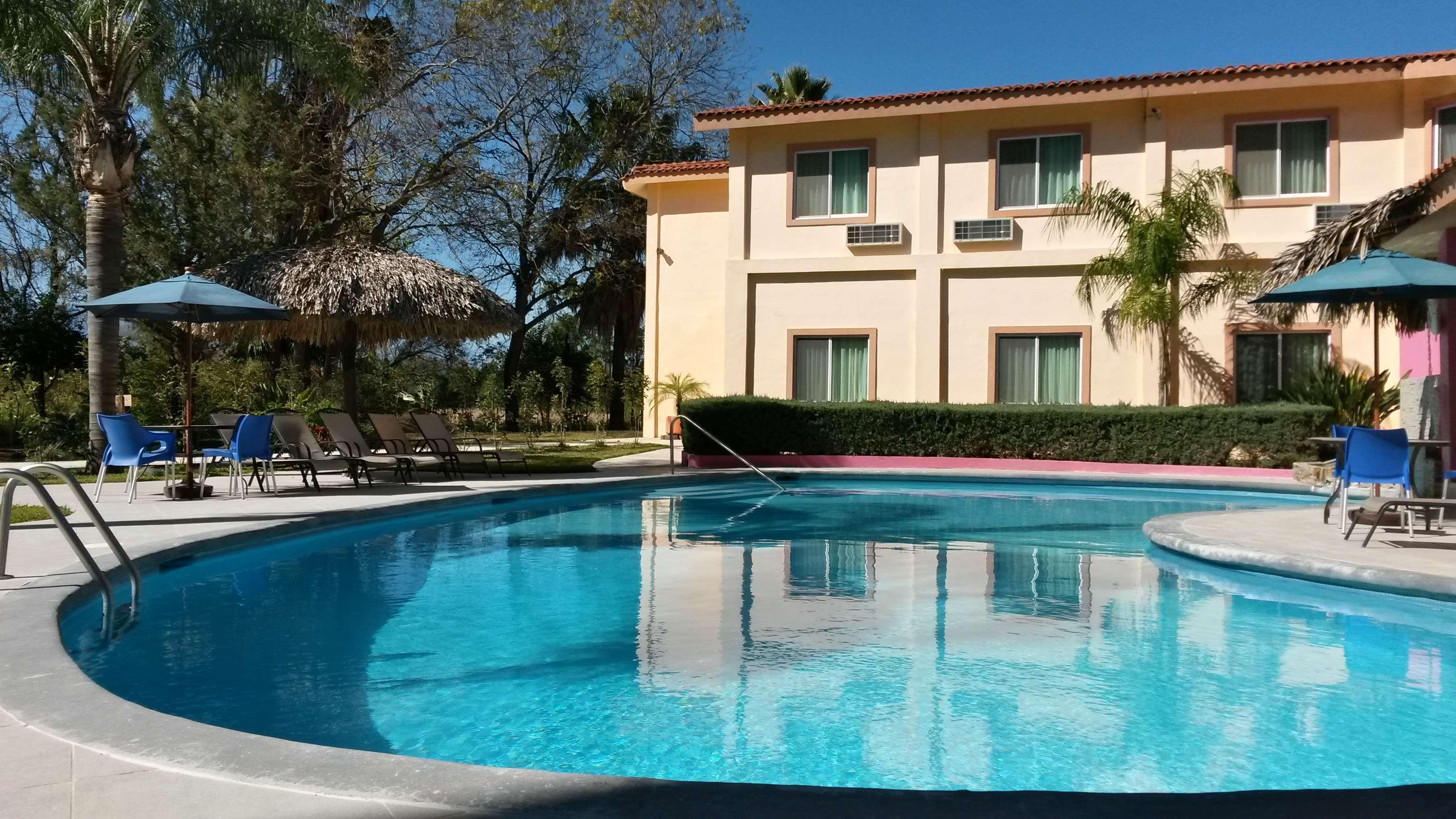 Best Western Bazarell Inn Montemorelos Buitenkant foto