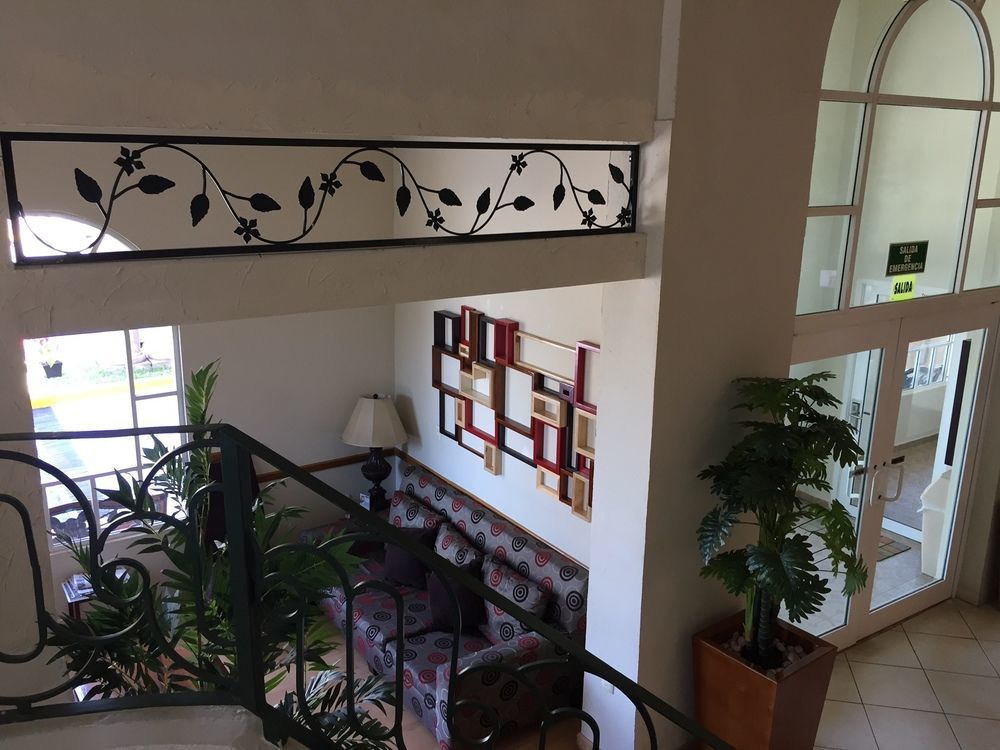 Best Western Bazarell Inn Montemorelos Buitenkant foto