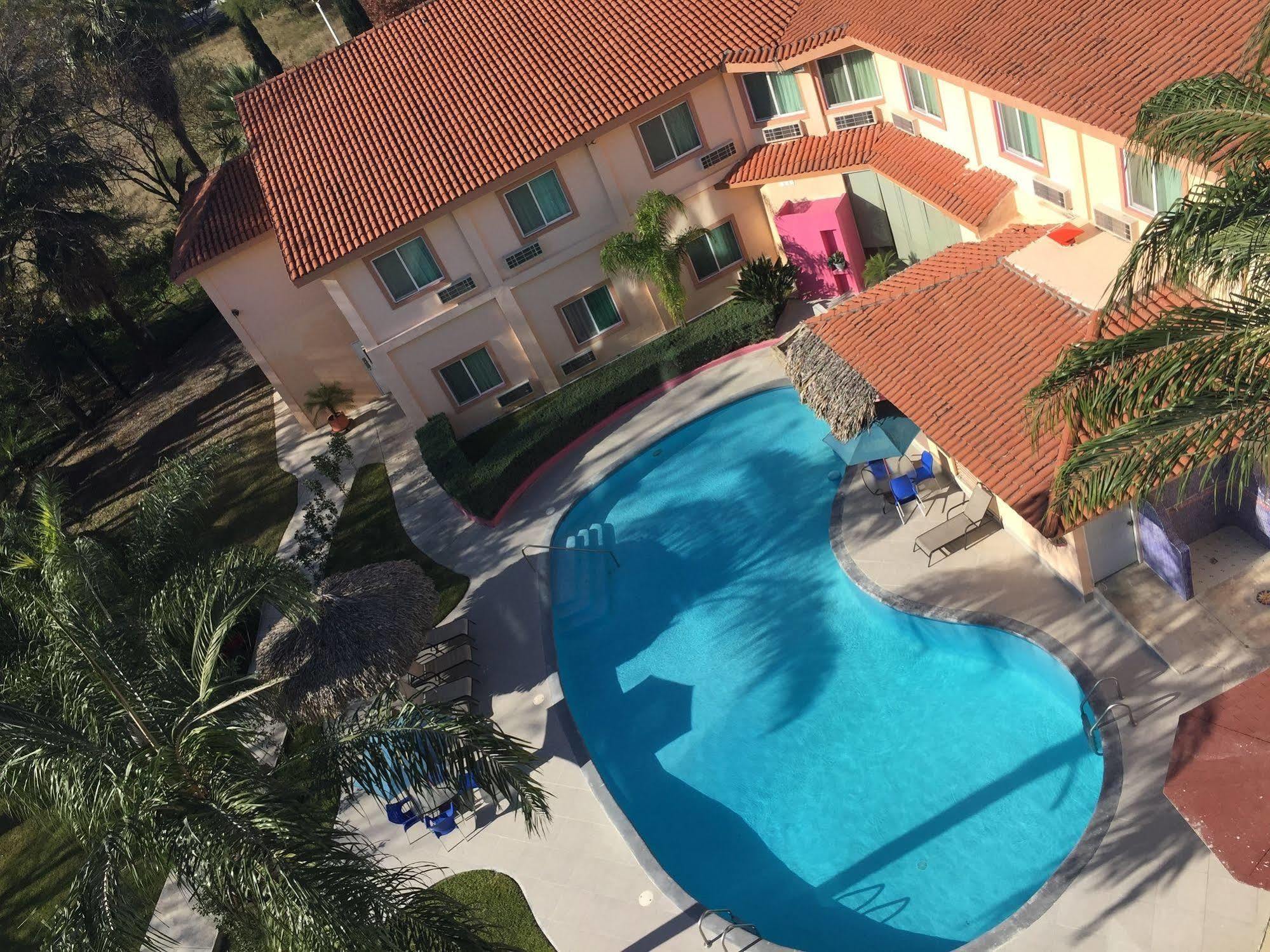 Best Western Bazarell Inn Montemorelos Buitenkant foto