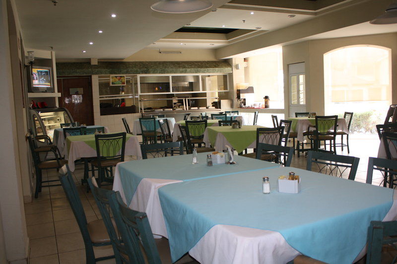 Best Western Bazarell Inn Montemorelos Buitenkant foto